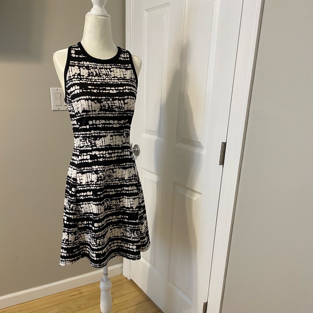 Black and White Printed Dress